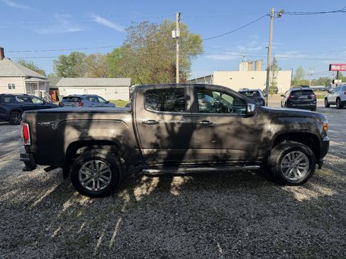 Used 2019 GMC Canyon SLT w/ Trailering Package image 6