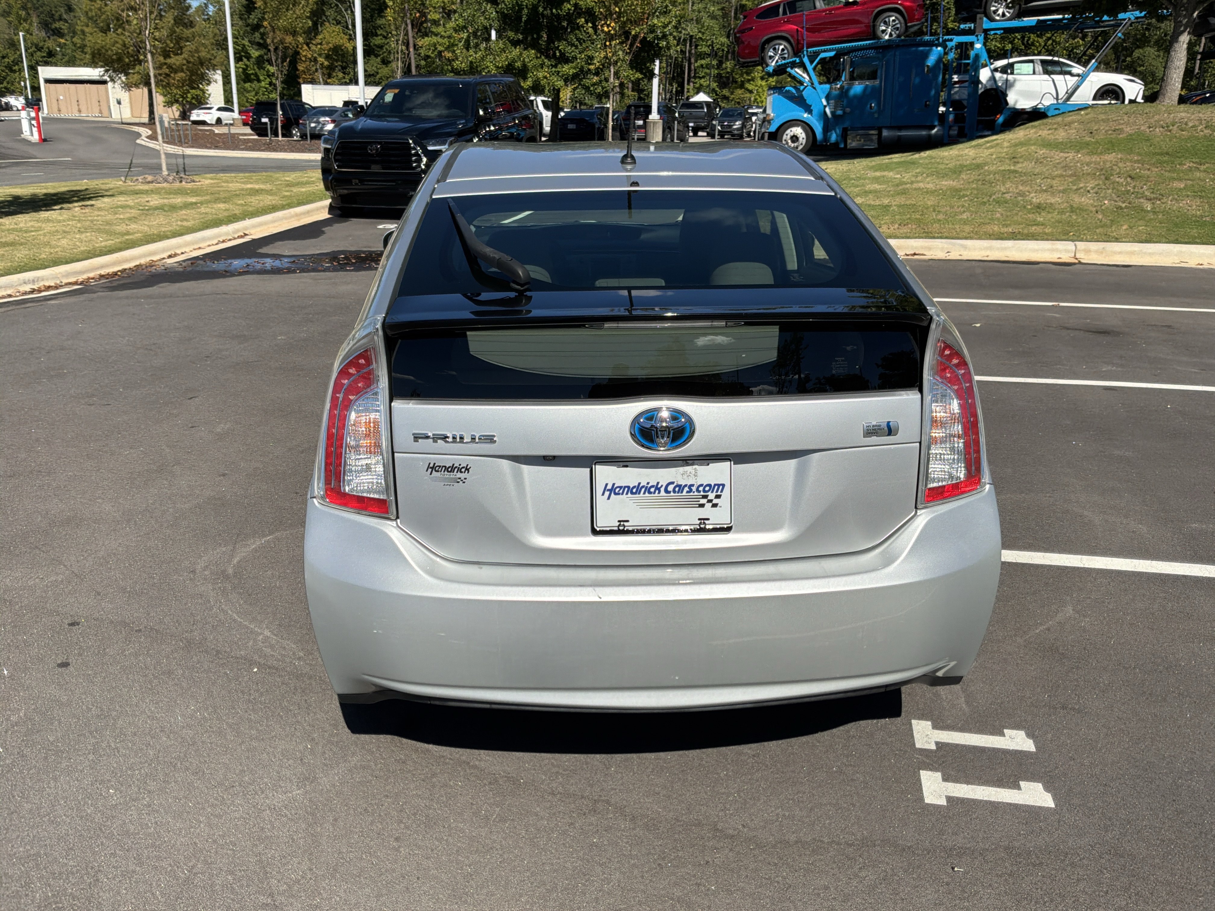 Used 2015 Toyota Prius Two FWD image 9