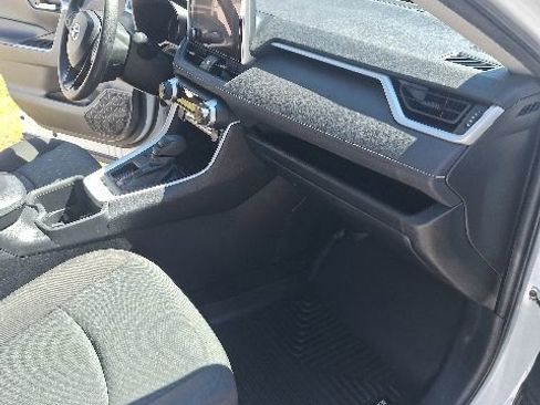 Used 2023 Toyota RAV4 XLE w/ Convenience Package FWD image 25