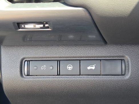 New 2026 Nissan Pathfinder SL FWD image 25