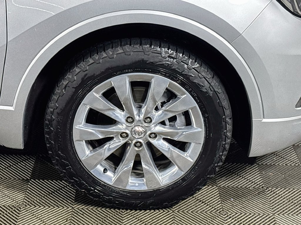 Used 2018 Buick Envision Essence AWD/4WD image 23