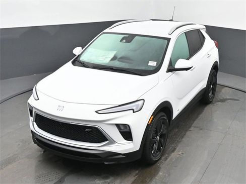 New 2026 Buick Encore GX Sport Touring w/ Advanced Technology Package image 38