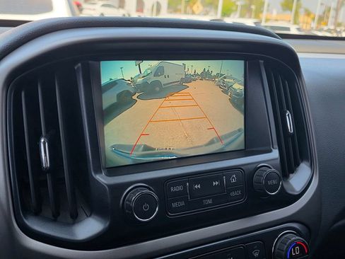 Used 2017 Chevrolet Colorado Z71 RWD image 28