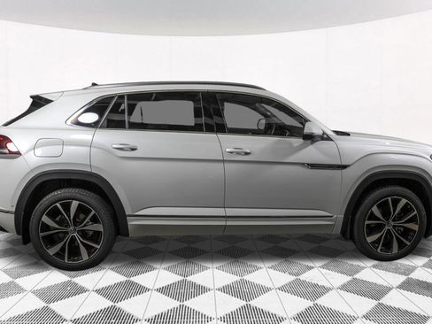 New 2026 Volkswagen Atlas Cross Sport SEL Premium R-Line AWD/4WD image 11
