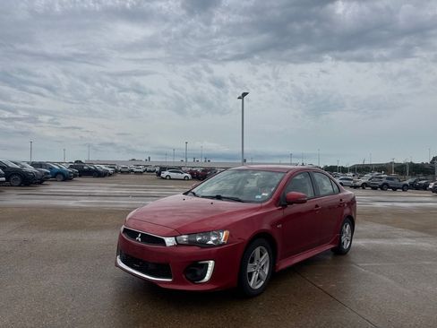 Used 2017 Mitsubishi Lancer ES AWD/4WD image 8