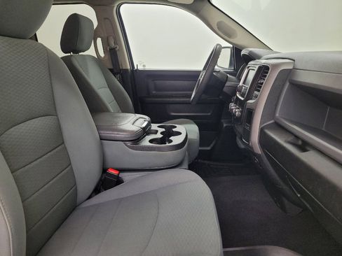 Used 2018 RAM 1500 Express w/ Express Value Package AWD/4WD image 21