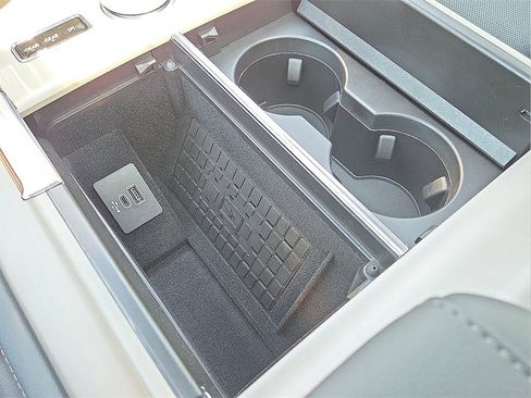 New 2025 Lincoln Navigator L Reserve w/ Jet Appearance Package image 20