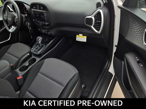Certified 2025 Kia Soul LX FWD image 7