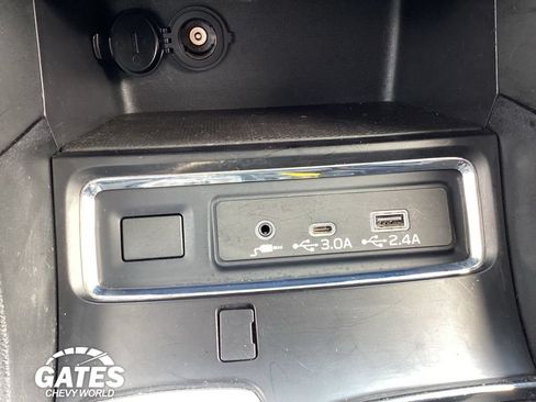 Used 2025 Subaru Ascent Premium AWD/4WD image 21