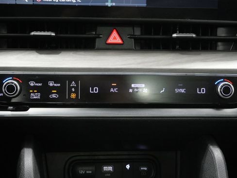Used 2024 Kia Sportage X-Line w/ X-Line Premium Package AWD/4WD image 20