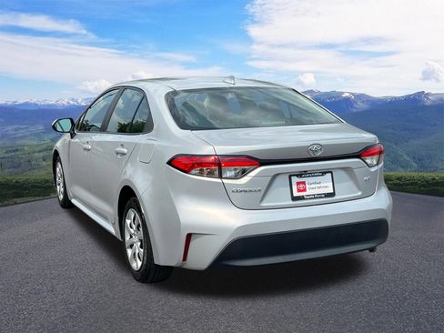 Used 2023 Toyota Corolla LE FWD image 3