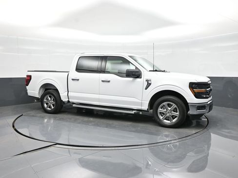 Used 2025 Ford F150 XLT w/ Equipment Group 301A Standard RWD image 18