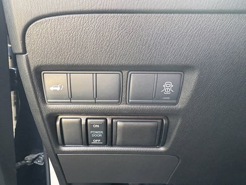 Used 2020 Nissan Armada SL image 13