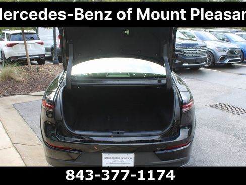 Used 2023 Toyota Crown Limited image 7