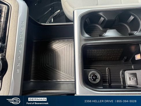 Used 2025 Ford Expedition Max Platinum AWD/4WD image 22