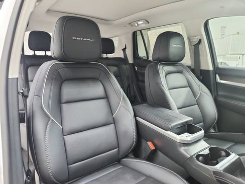 New 2026 GMC Terrain Denali AWD/4WD image 42