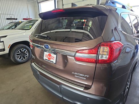 Used 2020 Subaru Ascent Limited AWD/4WD image 31