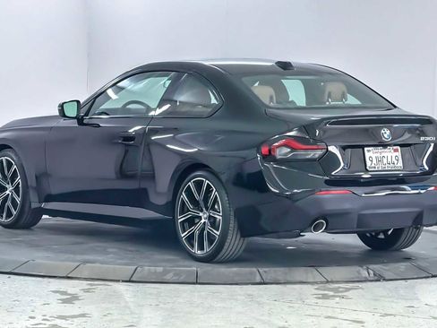 Used 2023 BMW 230i Coupe w/ Premium Package image 6