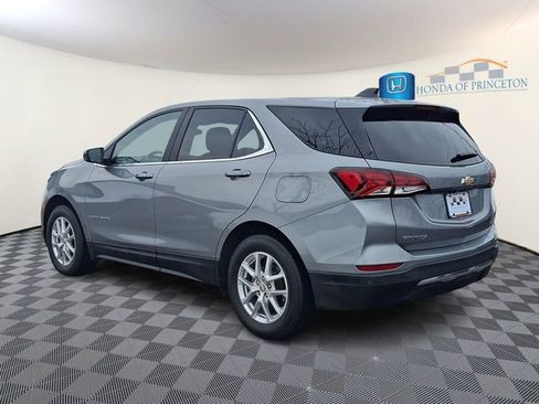 Used 2023 Chevrolet Equinox LT image 4