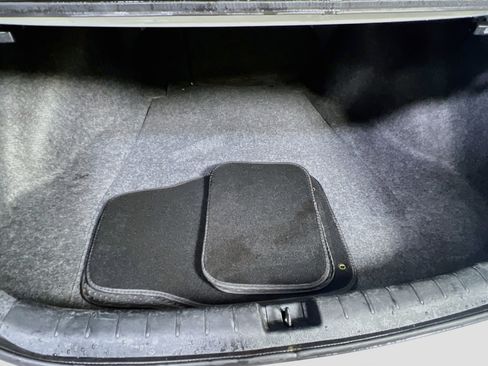 Used 2017 Honda Accord Sport image 23