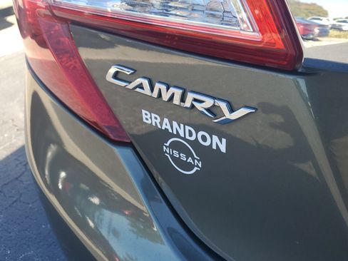 Used 2012 Toyota Camry XLE image 8