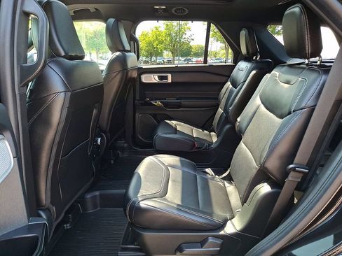 Used 2023 Ford Explorer ST w/ Equipment Group 401A AWD/4WD image 13