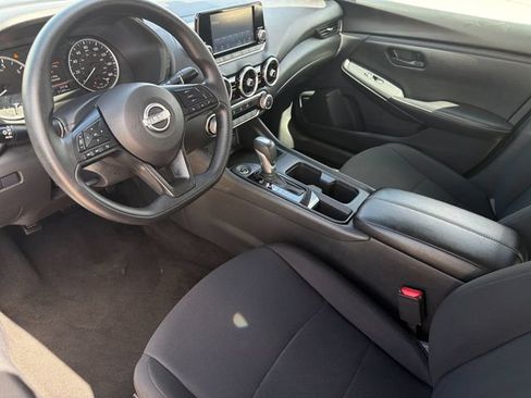 Used 2024 Nissan Sentra S FWD image 11