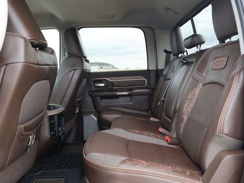 Used 2025 RAM 2500 Limited AWD/4WD image 8