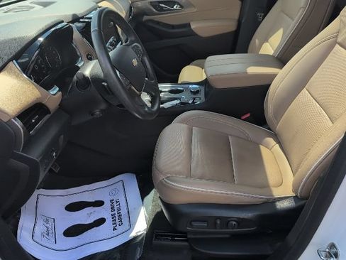 Certified 2023 Chevrolet Traverse Premier w/ LPO, Floor Liner Package AWD/4WD image 16