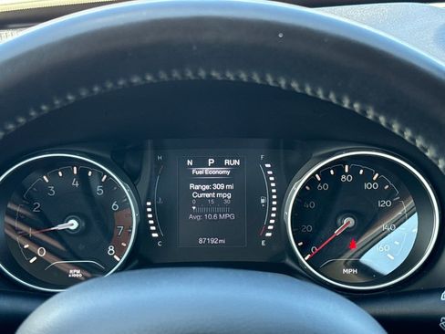 Used 2019 Jeep Compass Latitude image 18