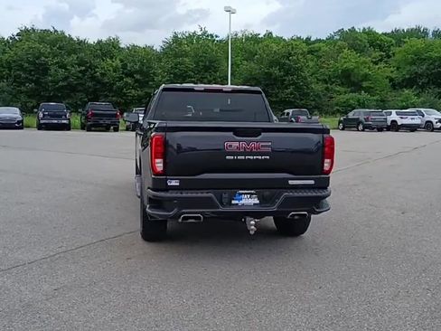 Used 2024 GMC Sierra 1500 Elevation AWD/4WD image 7