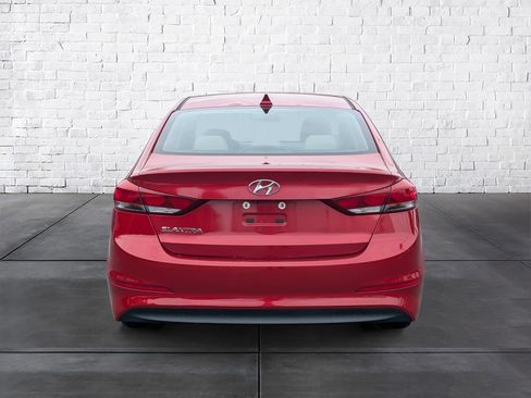 Used 2017 Hyundai Elantra SE FWD image 6