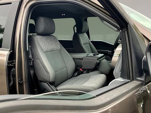 Used 2023 Ford F150 XLT image 13