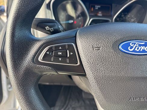 Used 2015 Ford Focus S image 13