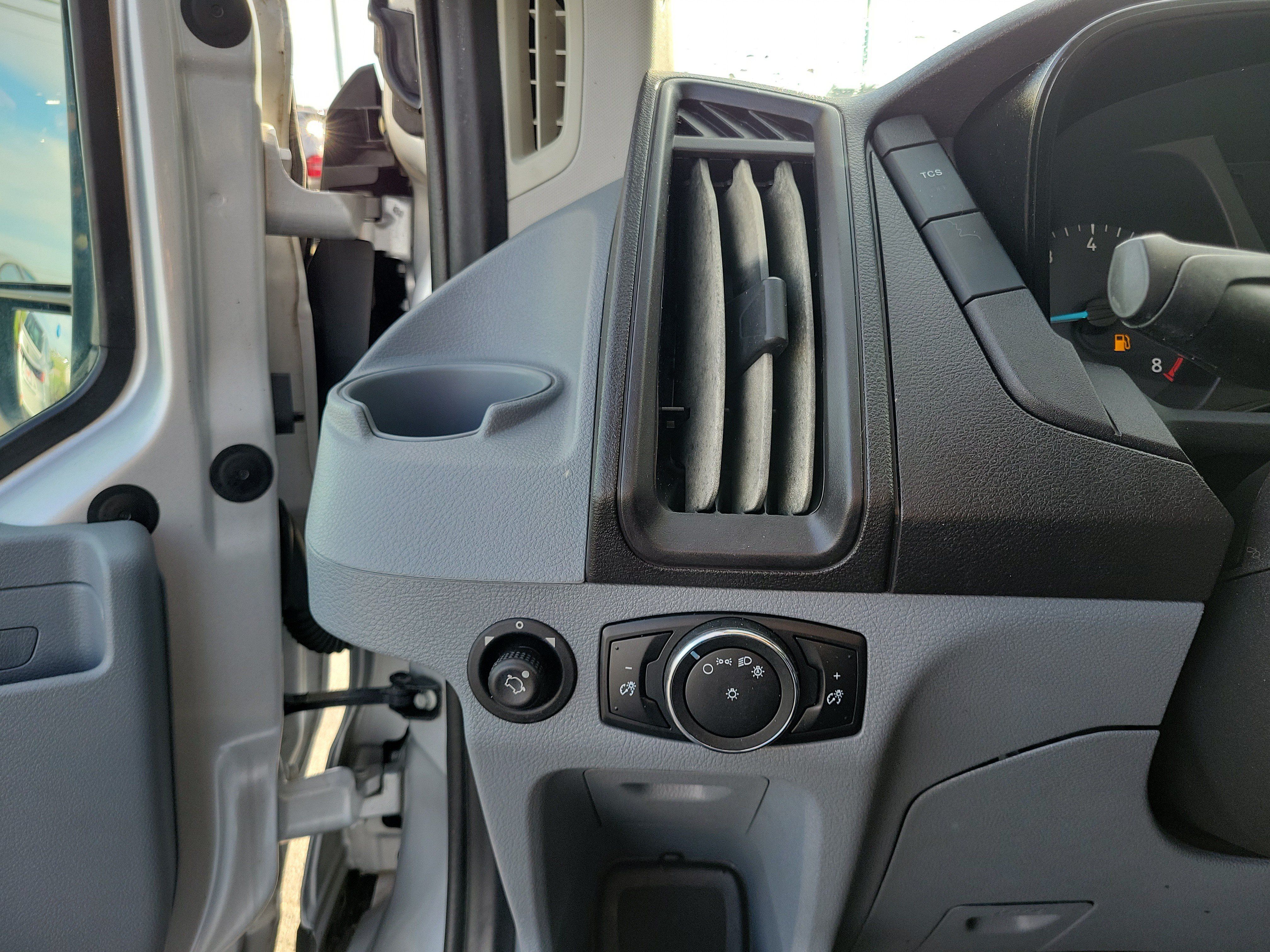 Used 2017 Ford Transit 350 XLT RWD image 20