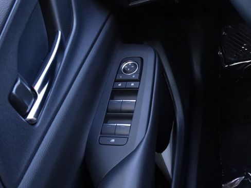 New 2026 Toyota Prius Plug-In Hybrid image 29