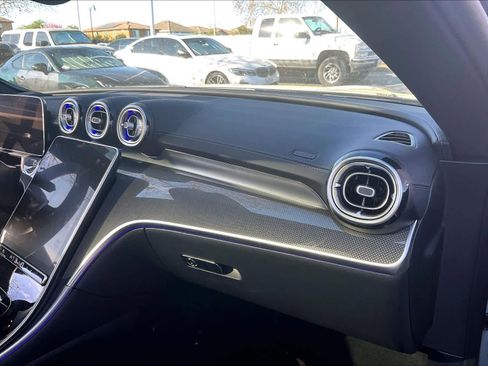 Used 2024 Mercedes-Benz CLE 300 4MATIC Coupe image 18