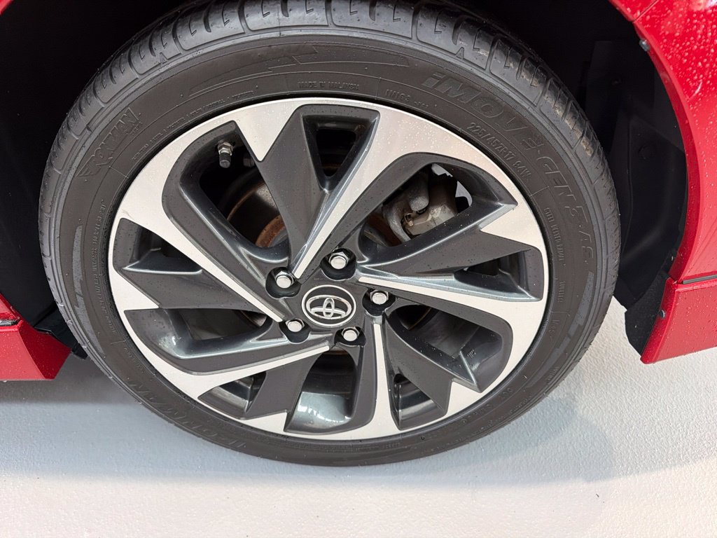Used 2018 Toyota Corolla iM FWD image 10