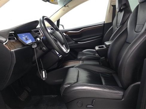 Used 2017 Tesla Model X 100D image 8