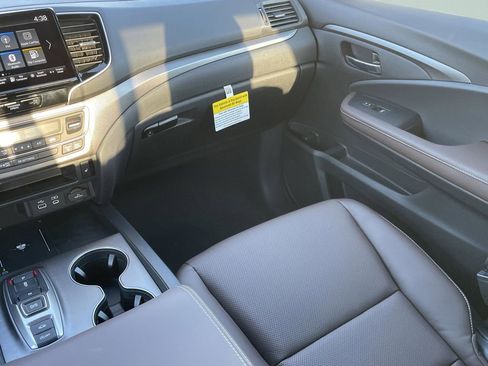 New 2026 Honda Ridgeline RTL image 17