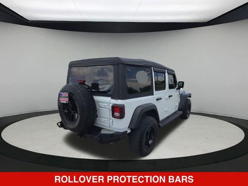 Used 2019 Jeep Wrangler Unlimited Sport S AWD/4WD image 6