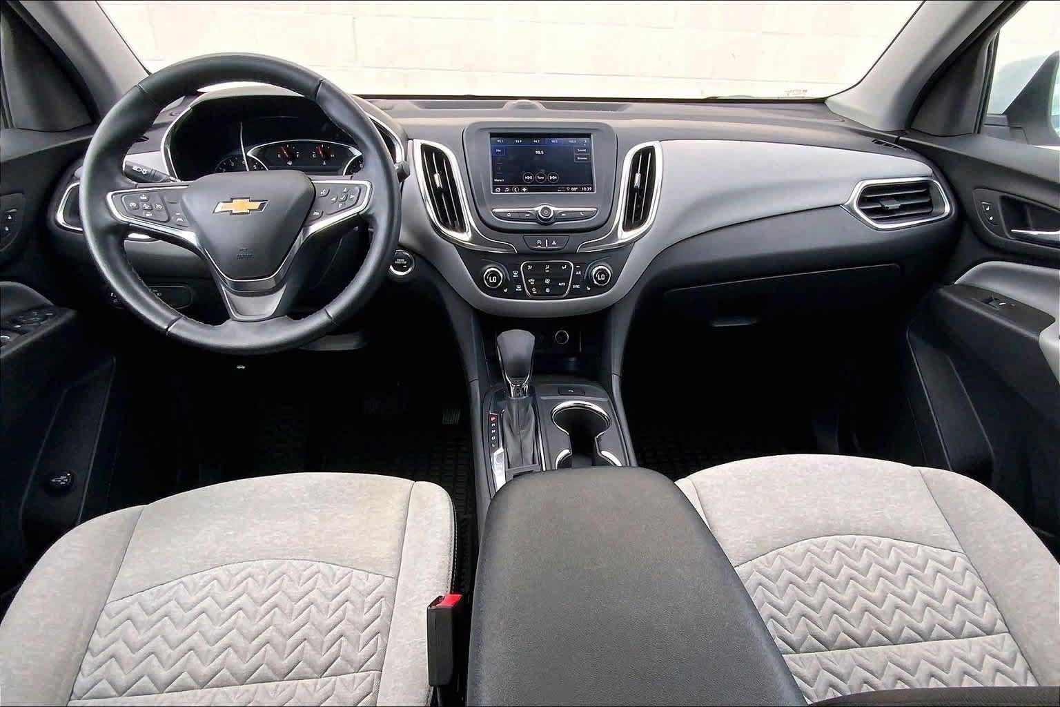 Used 2024 Chevrolet Equinox LT w/ Driver Convenience Package AWD/4WD image 10