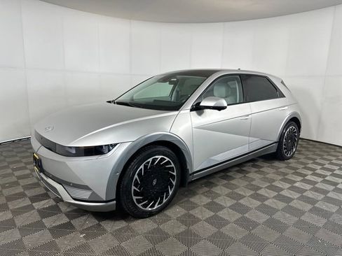 Used 2023 Hyundai Ioniq 5 Limited w/ Cargo Package image 7