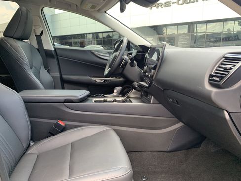 Used 2025 Lexus NX 250 FWD w/ Accessory Package (2T) image 35