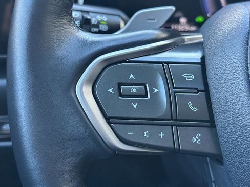 Used 2025 Lexus NX 350h AWD w/ Premium Package image 27