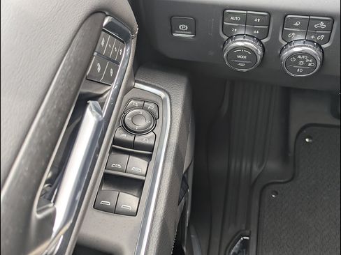 New 2026 GMC Sierra 1500 Denali AWD/4WD image 23