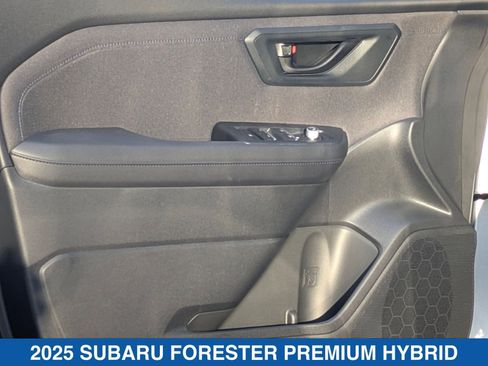 Certified 2025 Subaru Forester Premium image 11