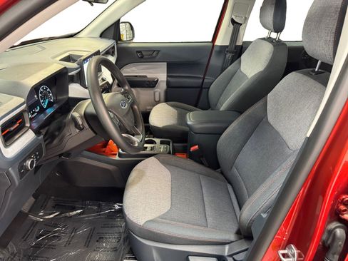 Used 2024 Ford Maverick XLT image 9