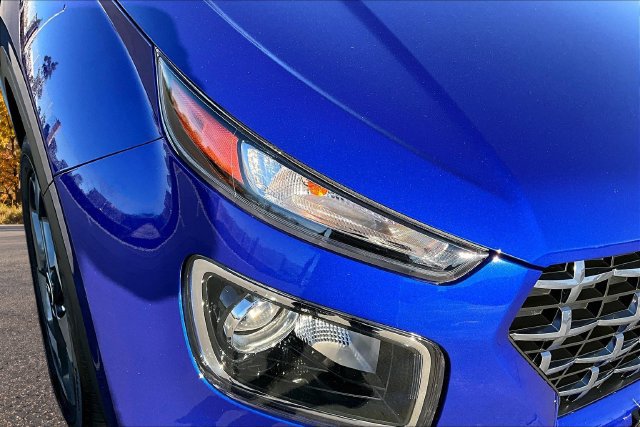 Used 2026 Hyundai Venue SEL FWD image 29