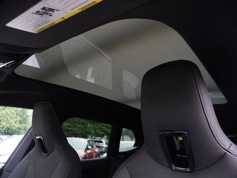 Used 2024 BMW iX xDrive50 w/ Premium Package image 26